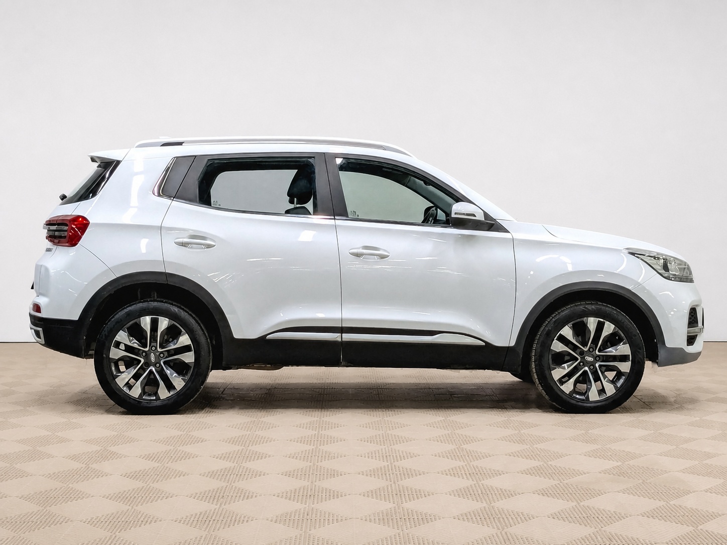 Chery - Chery Tiggo 4, 2022