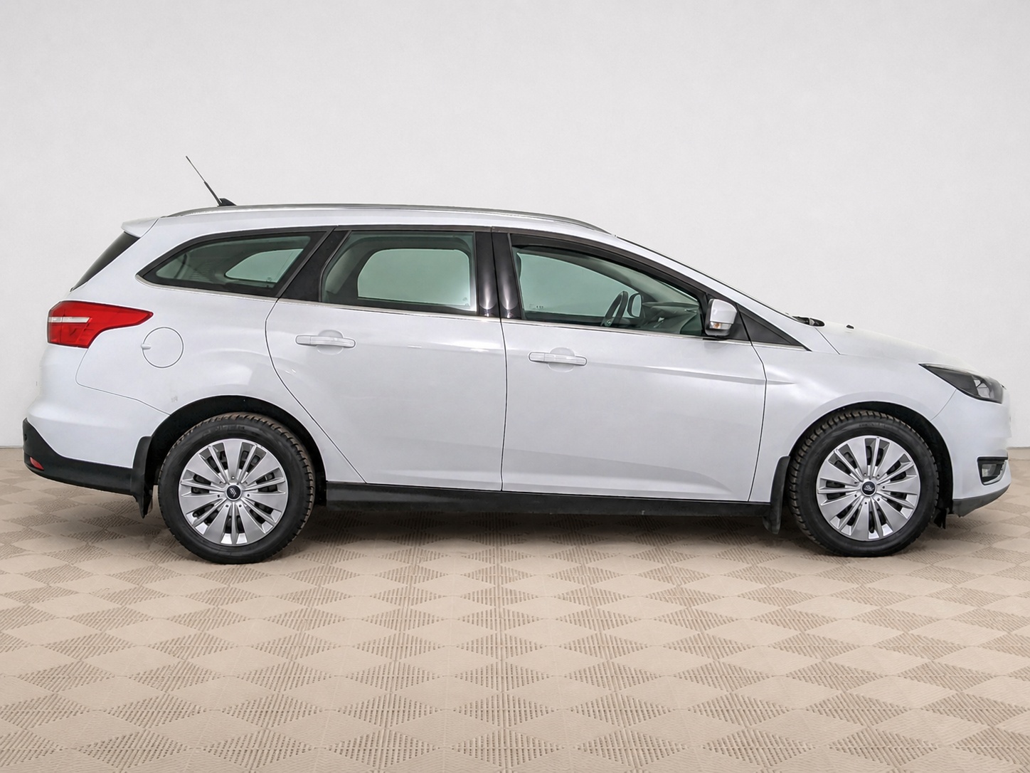 Ford - Ford Focus, 2017