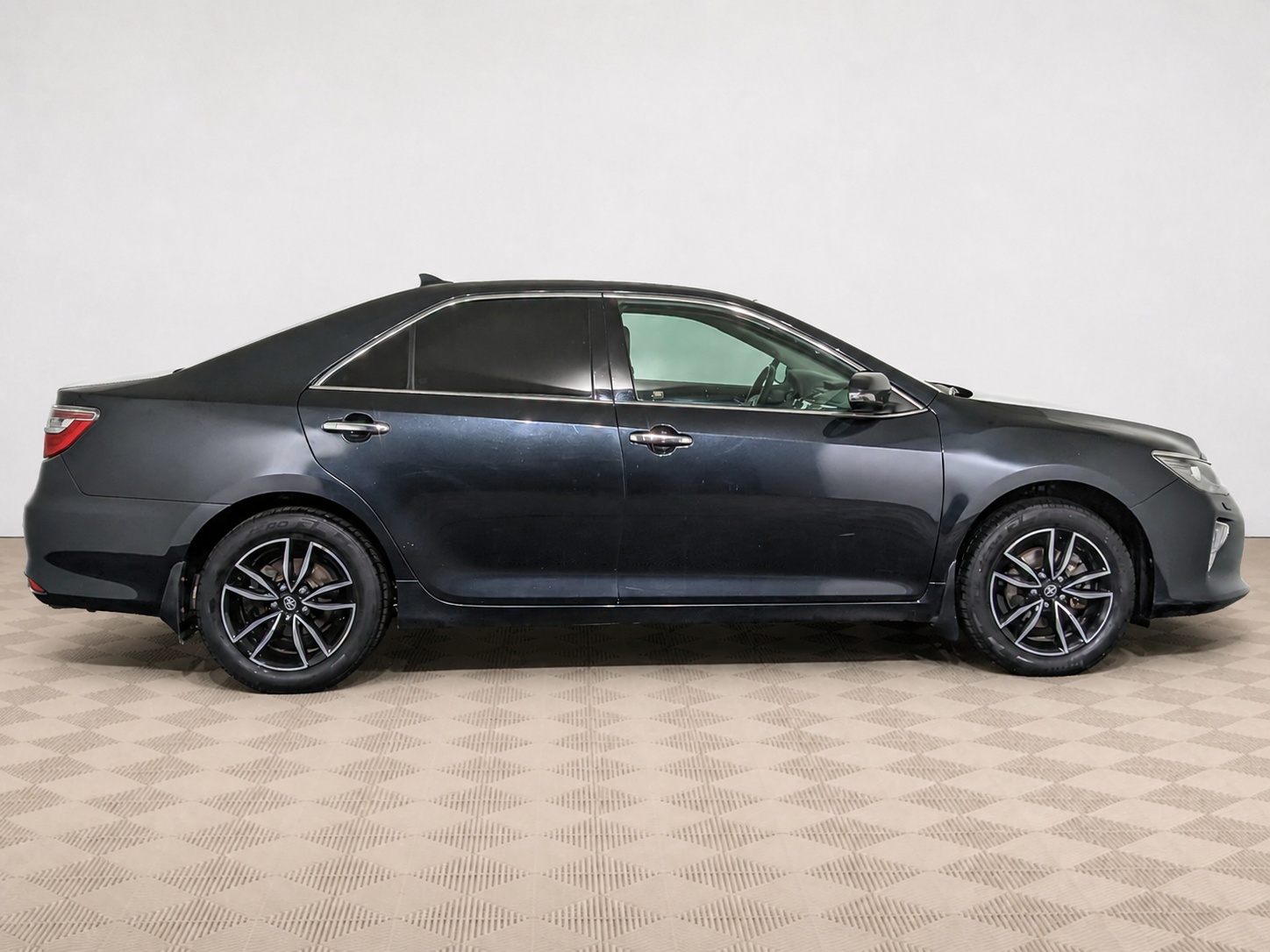 Toyota - Toyota Camry, 2018