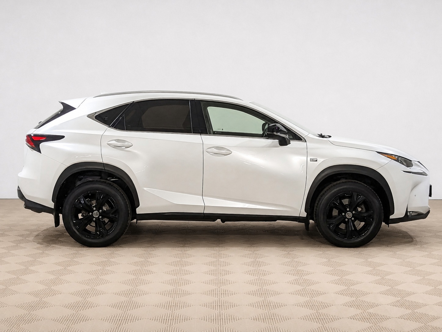 Lexus - Lexus NX, 2016