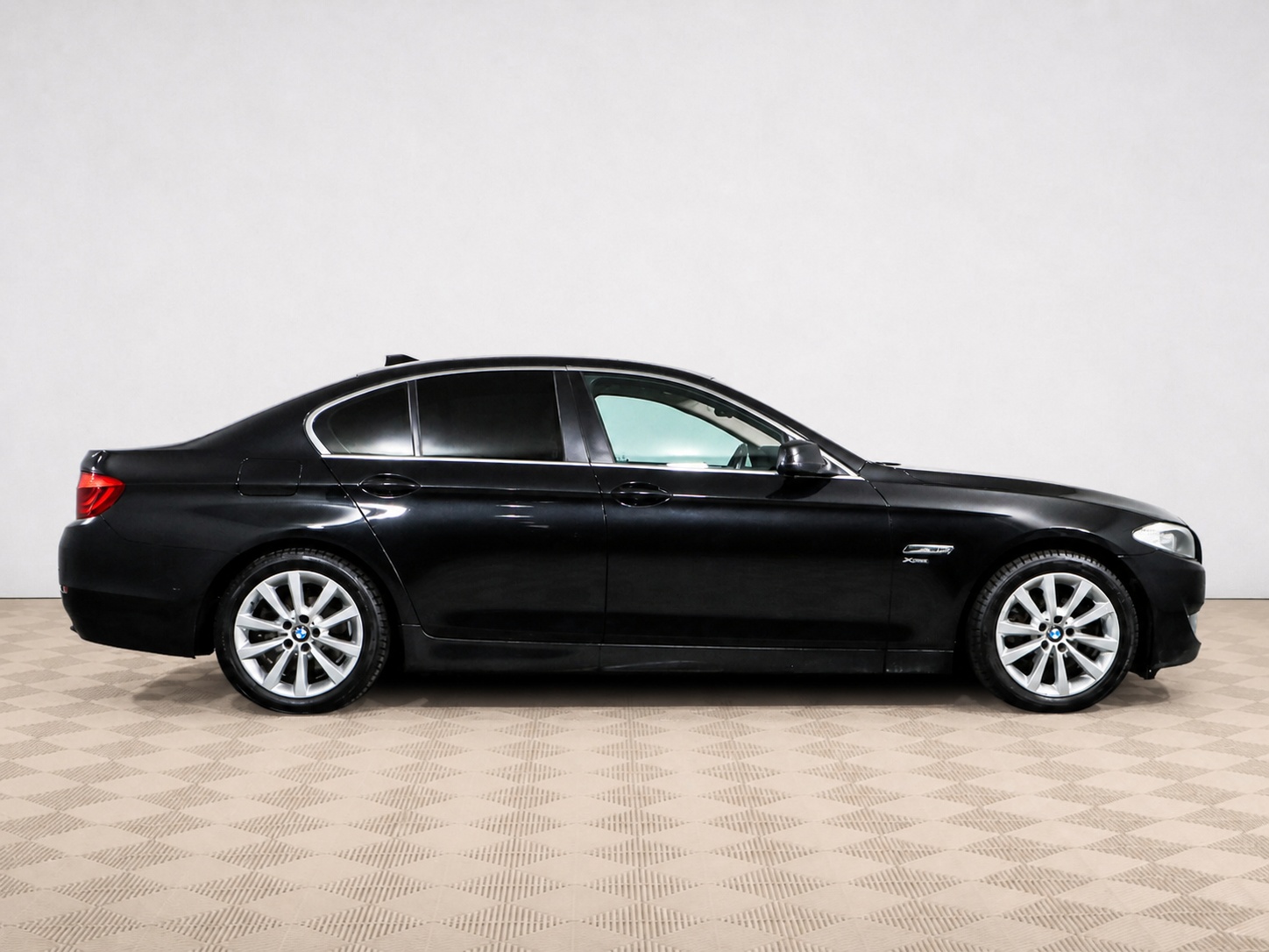 BMW - BMW 5 серии 528i xDrive VI (F10/F11/F07), 2011