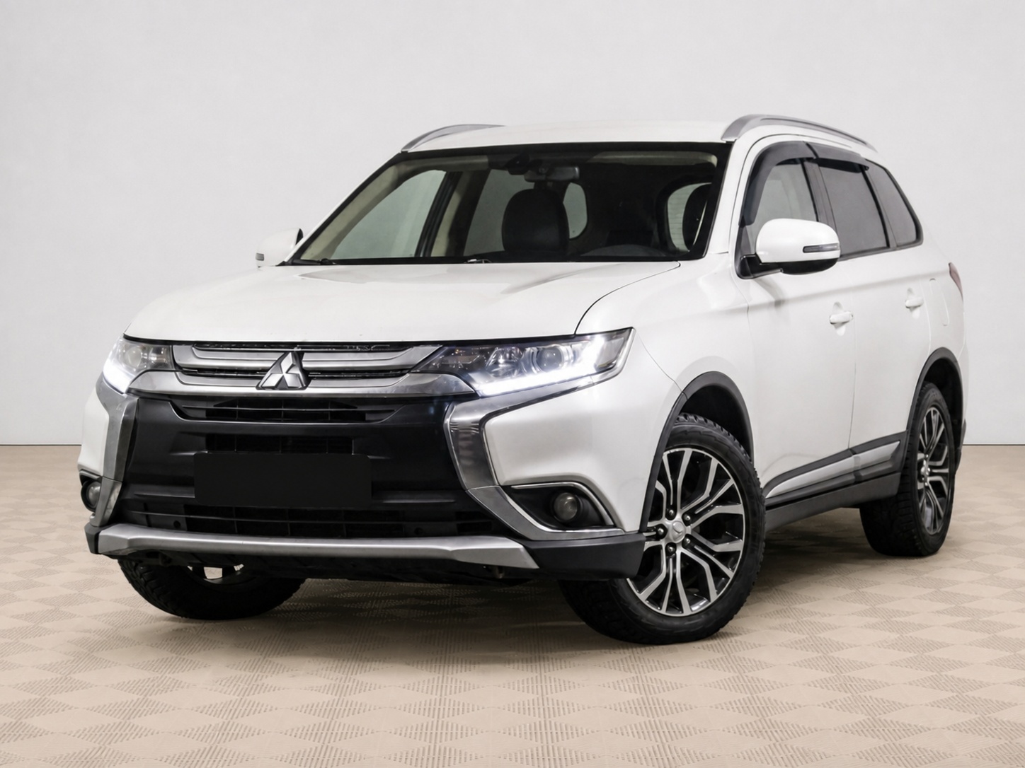 Mitsubishi - Mitsubishi Outlander III Рестайлинг 2, 2017