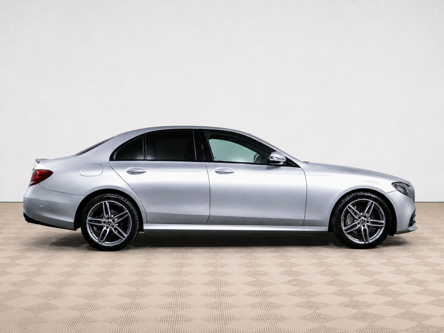 Mercedes-Benz - Mercedes-Benz E-Класс 200 V (W213, S213, C238), 2019