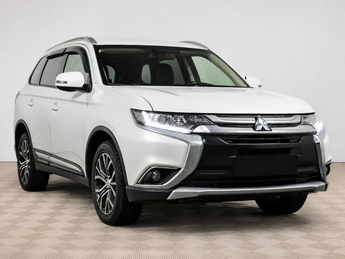 Mitsubishi - Mitsubishi Outlander III Рестайлинг 2, 2017