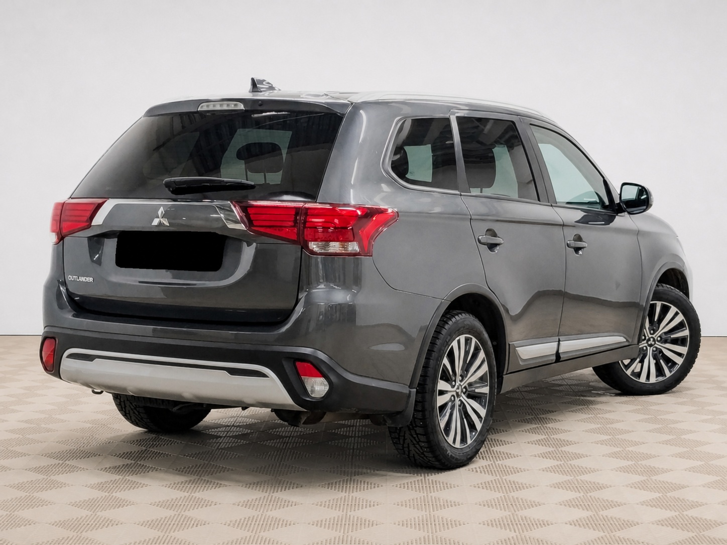 Mitsubishi - Mitsubishi Outlander, 2021