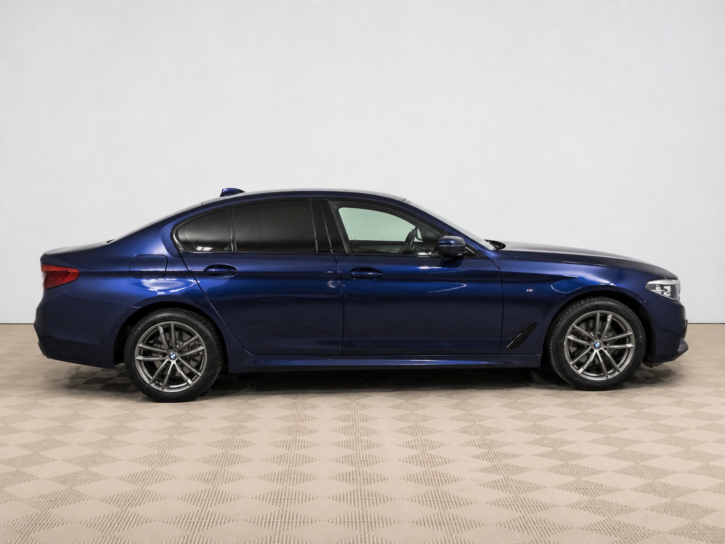 BMW - BMW 5 серии 520d xDrive VII (G30/G31/G38), 2018