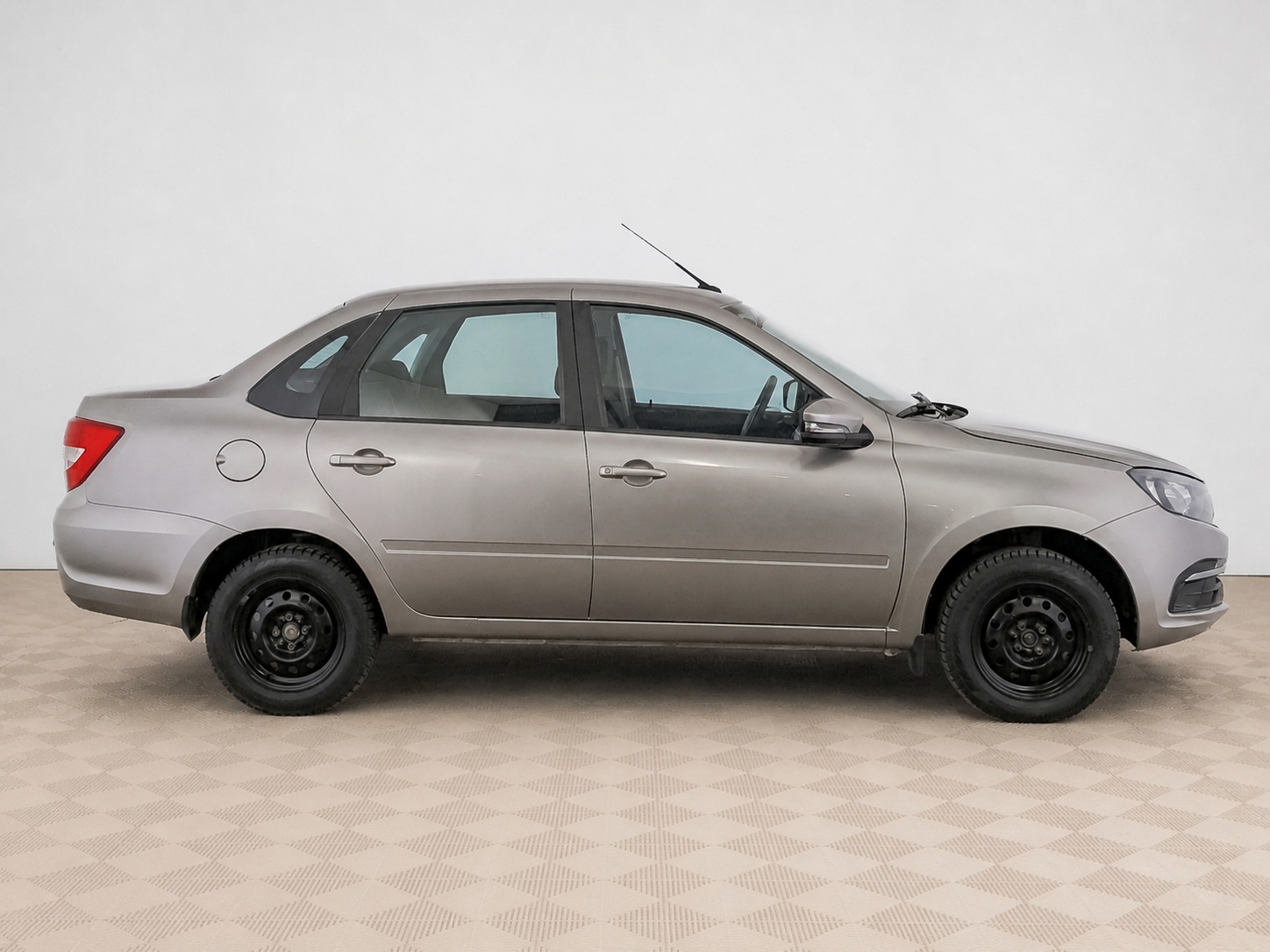 LADA (ВАЗ) - Lada Granta, 2022