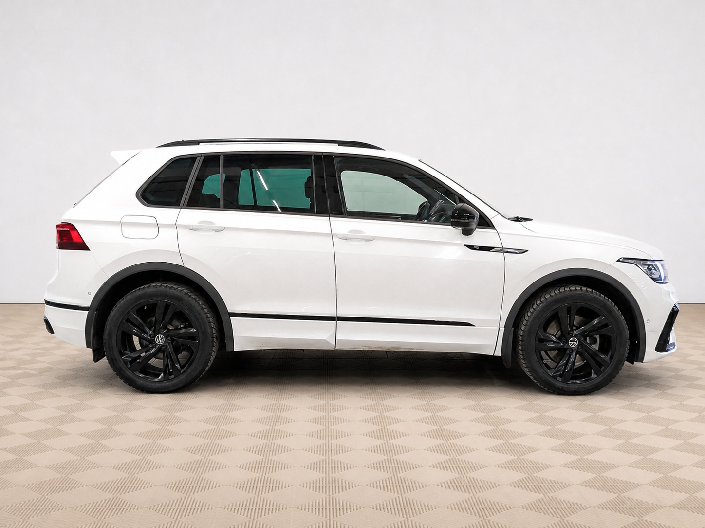 Volkswagen - Volkswagen Tiguan, 2021