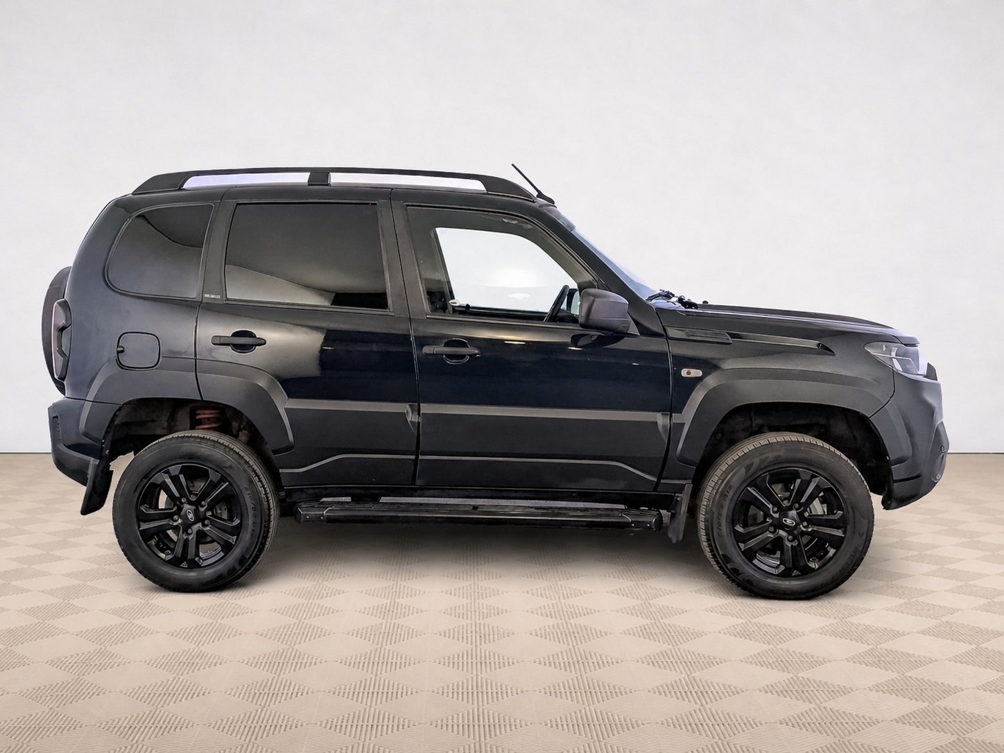 LADA (ВАЗ) - Lada Niva Travel, 2022
