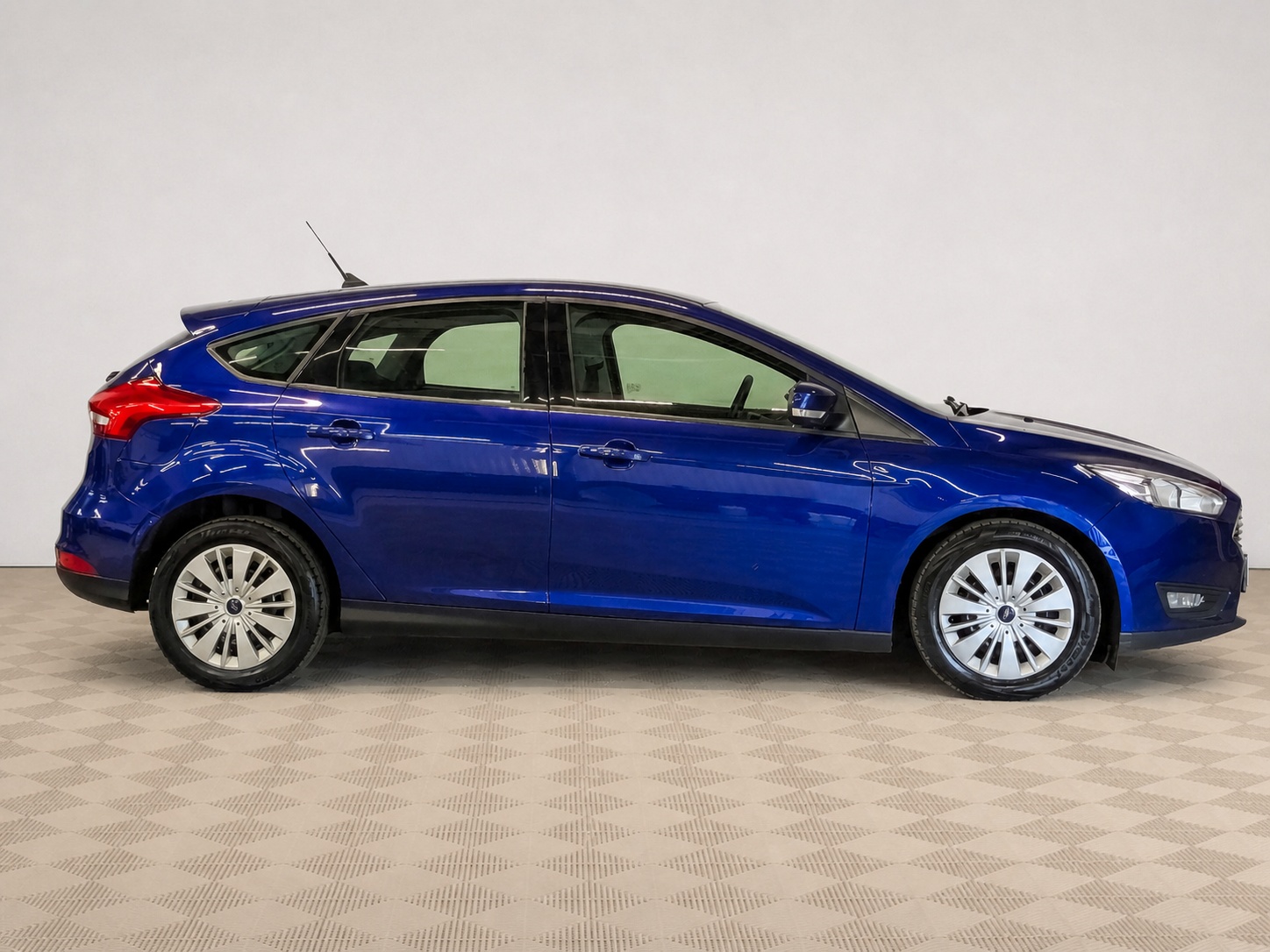 Ford - Ford Focus, 2019