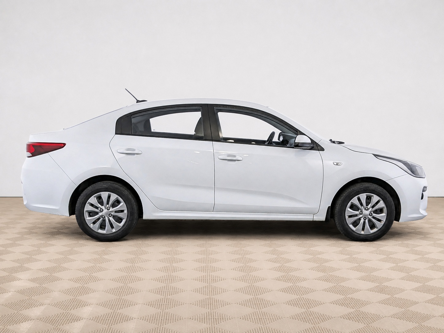 Kia - Kia Rio, 2020