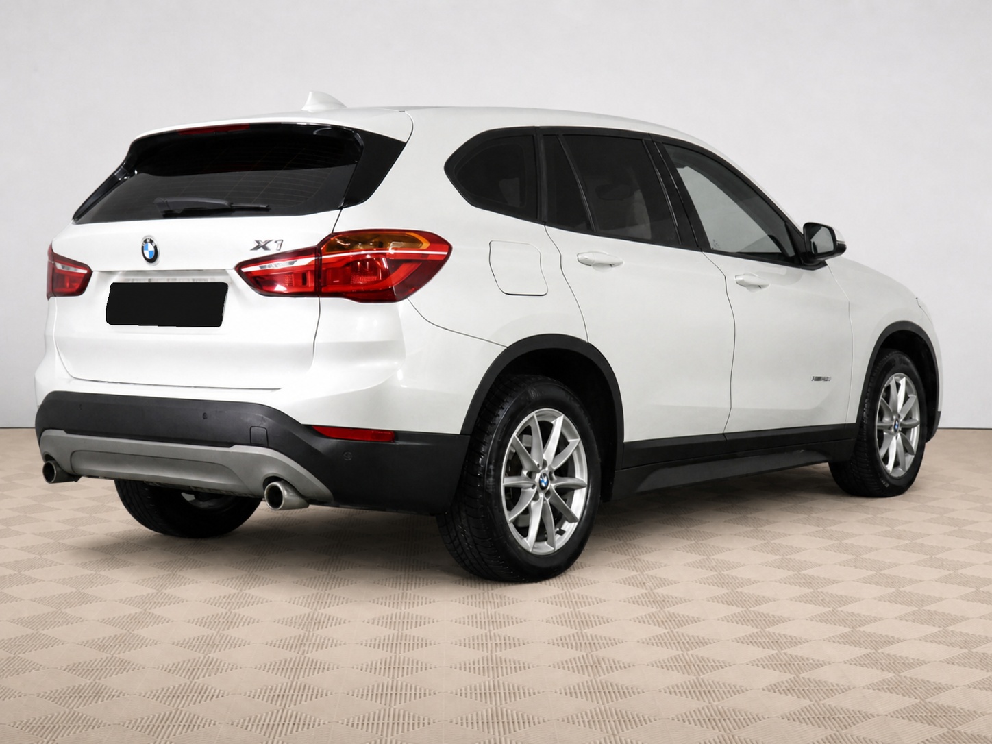 BMW - BMW X1 20i xDrive II (F48), 2017