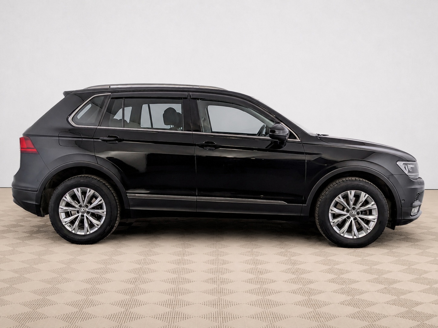 Volkswagen - Volkswagen Tiguan II, 2017