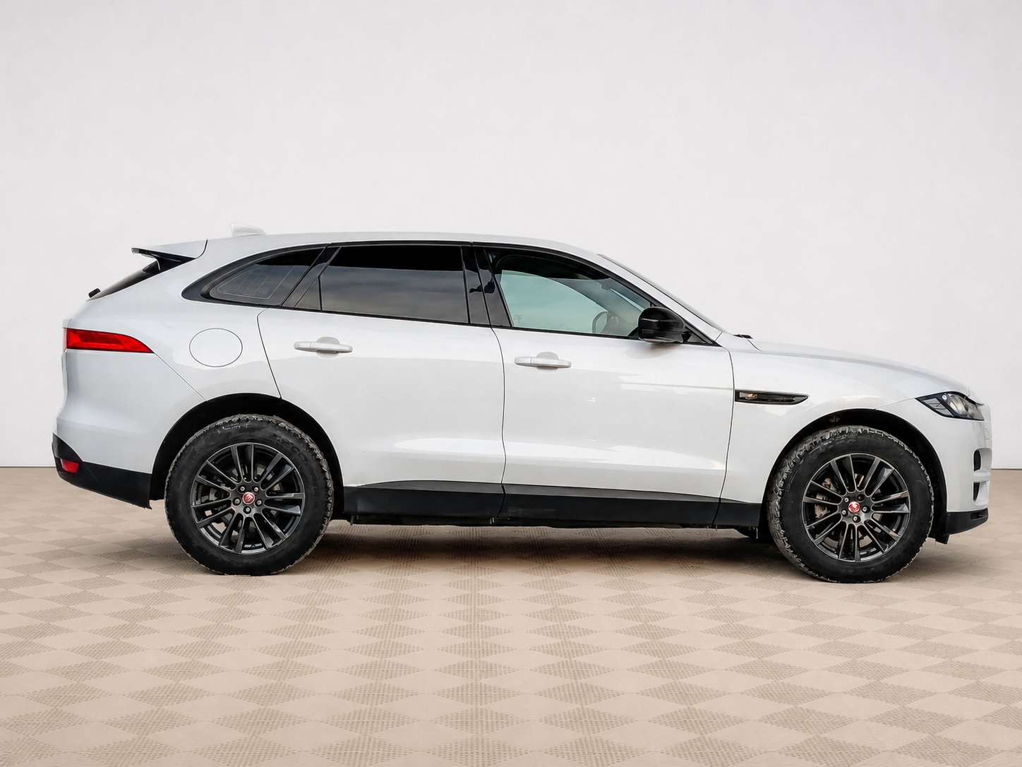 Jaguar - Jaguar F-Pace, 2017