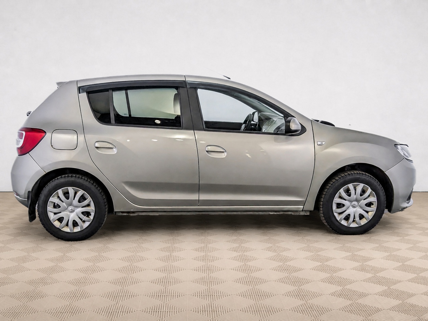 Renault - Renault Sandero, 2018