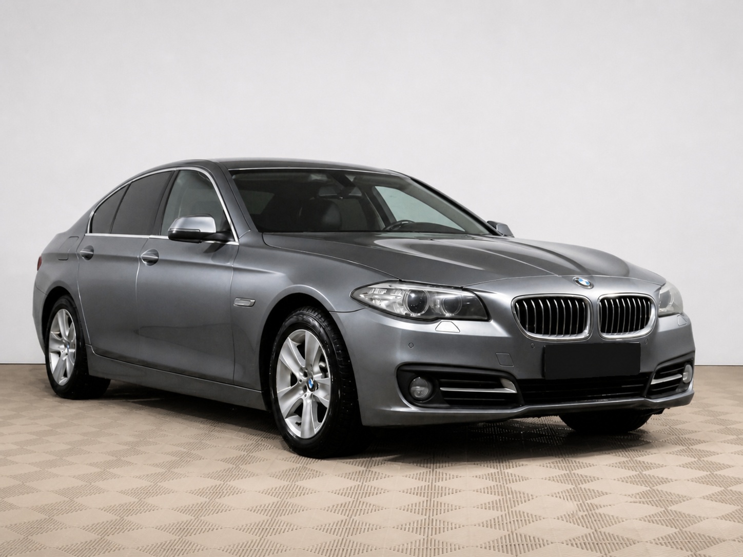 BMW - BMW 5 серии 520i VI (F10/F11/F07) Рестайлинг, 2013