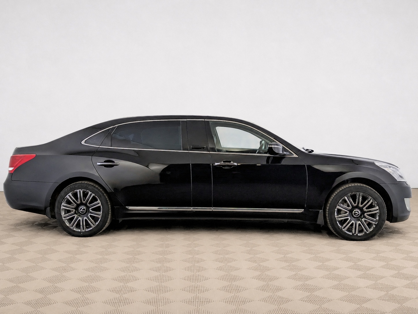 Hyundai - Hyundai Equus, 2015