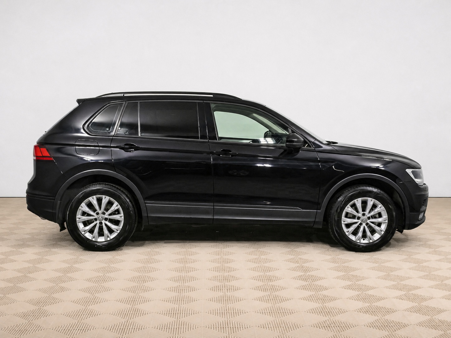 Volkswagen - Volkswagen Tiguan II, 2018