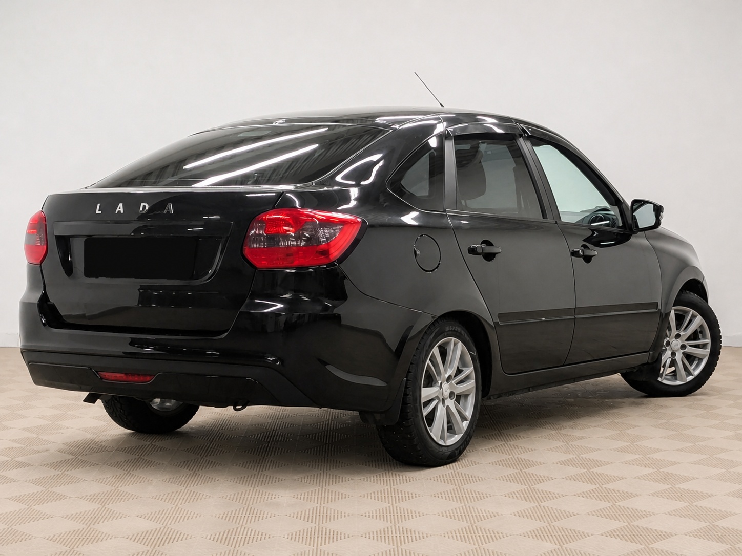 LADA (ВАЗ) - Lada Granta, 2022