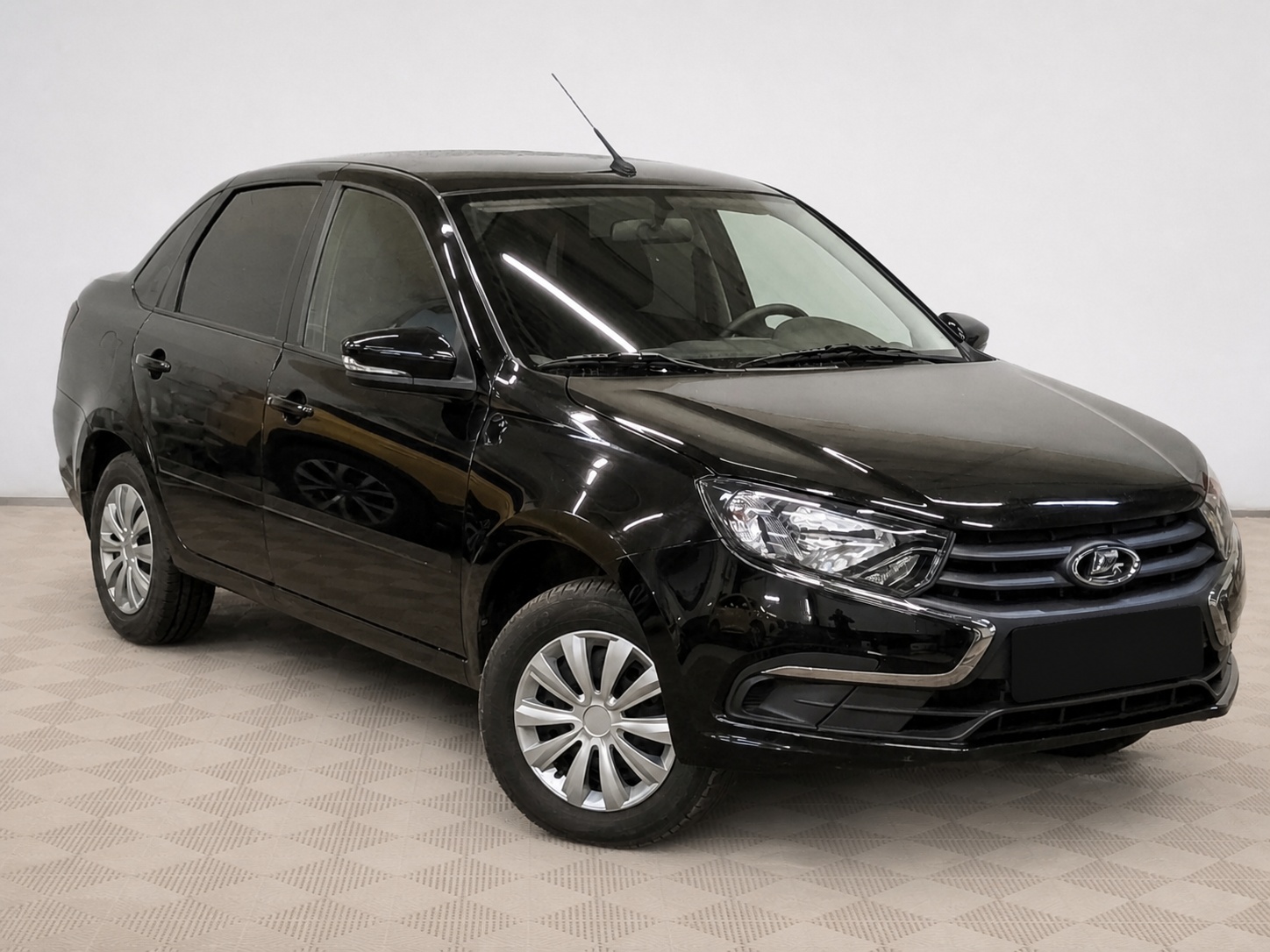 LADA (ВАЗ) - Lada Granta, 2023