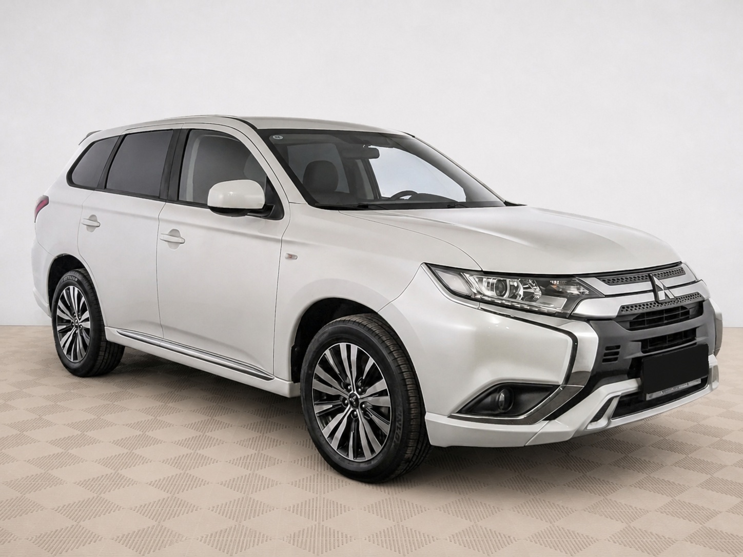 Mitsubishi - Mitsubishi Outlander, 2022