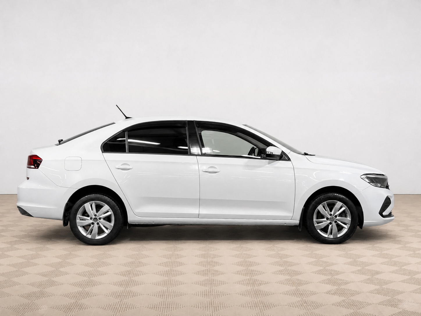 Volkswagen - Volkswagen Polo VI, 2021