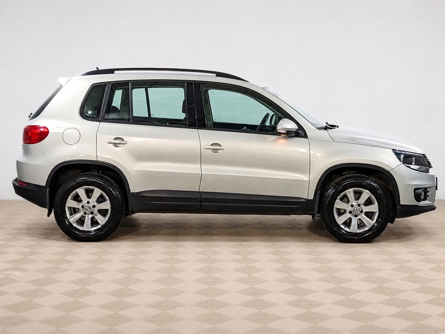 Volkswagen - Volkswagen Tiguan, 2012