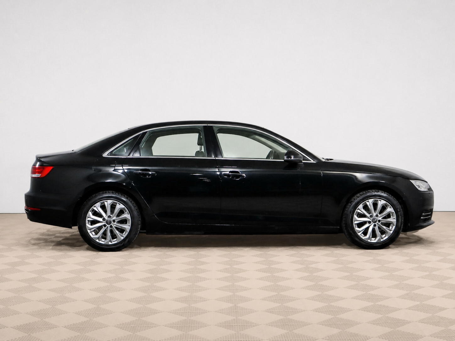 Audi - Audi A4 V (B9), 2015