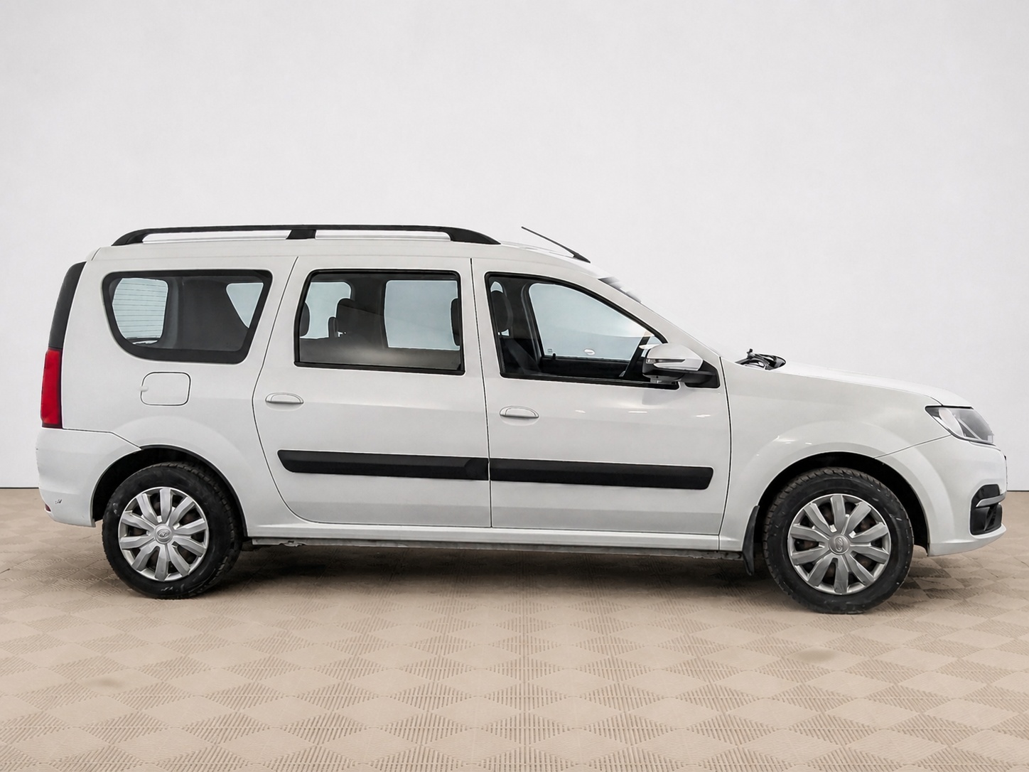 LADA (ВАЗ) - Lada Largus, 2021