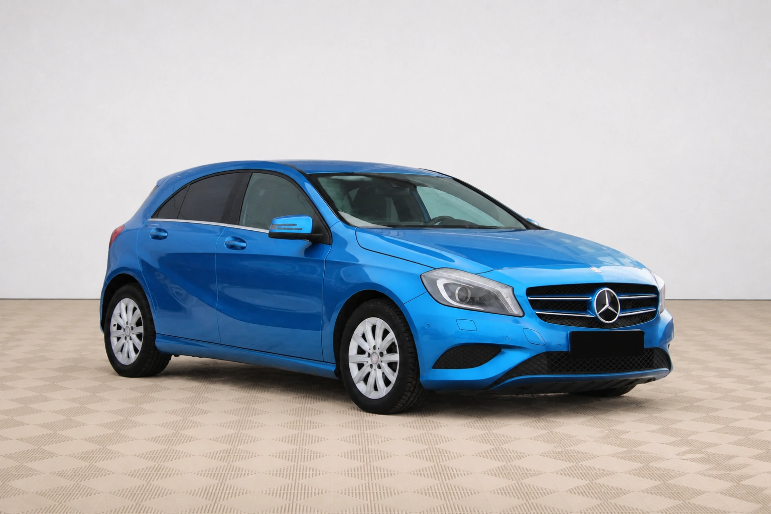 Mercedes-Benz - Mercedes-Benz A-Класс III (W176), 2013 г.