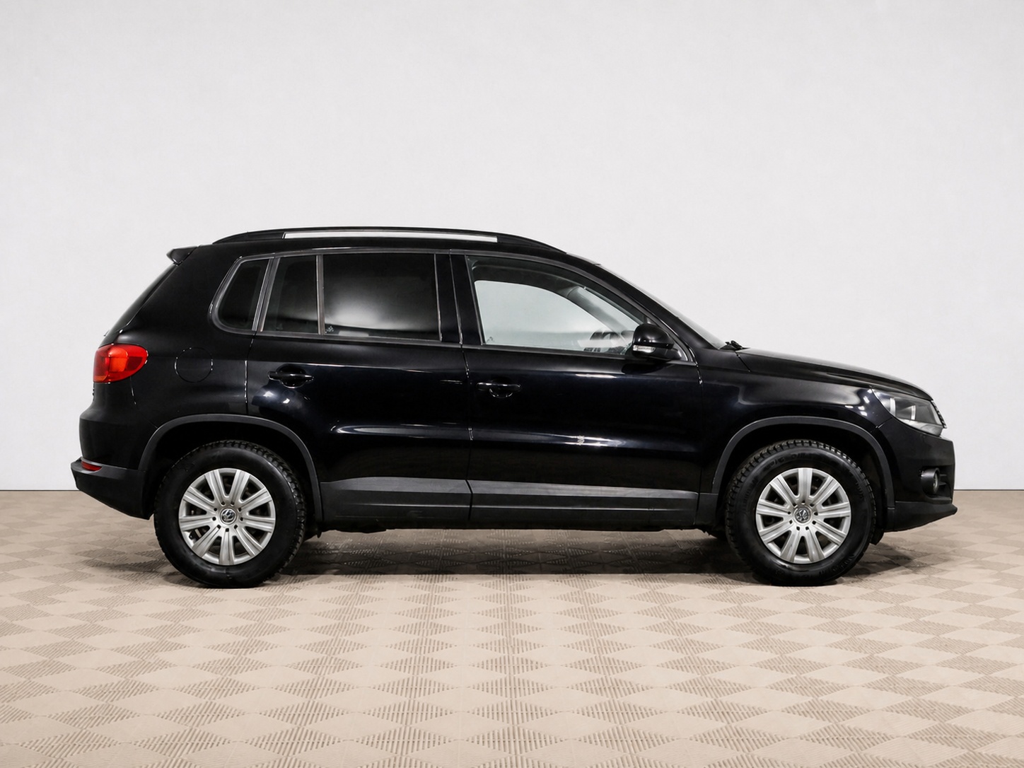 Volkswagen - Volkswagen Tiguan I Рестайлинг, 2016