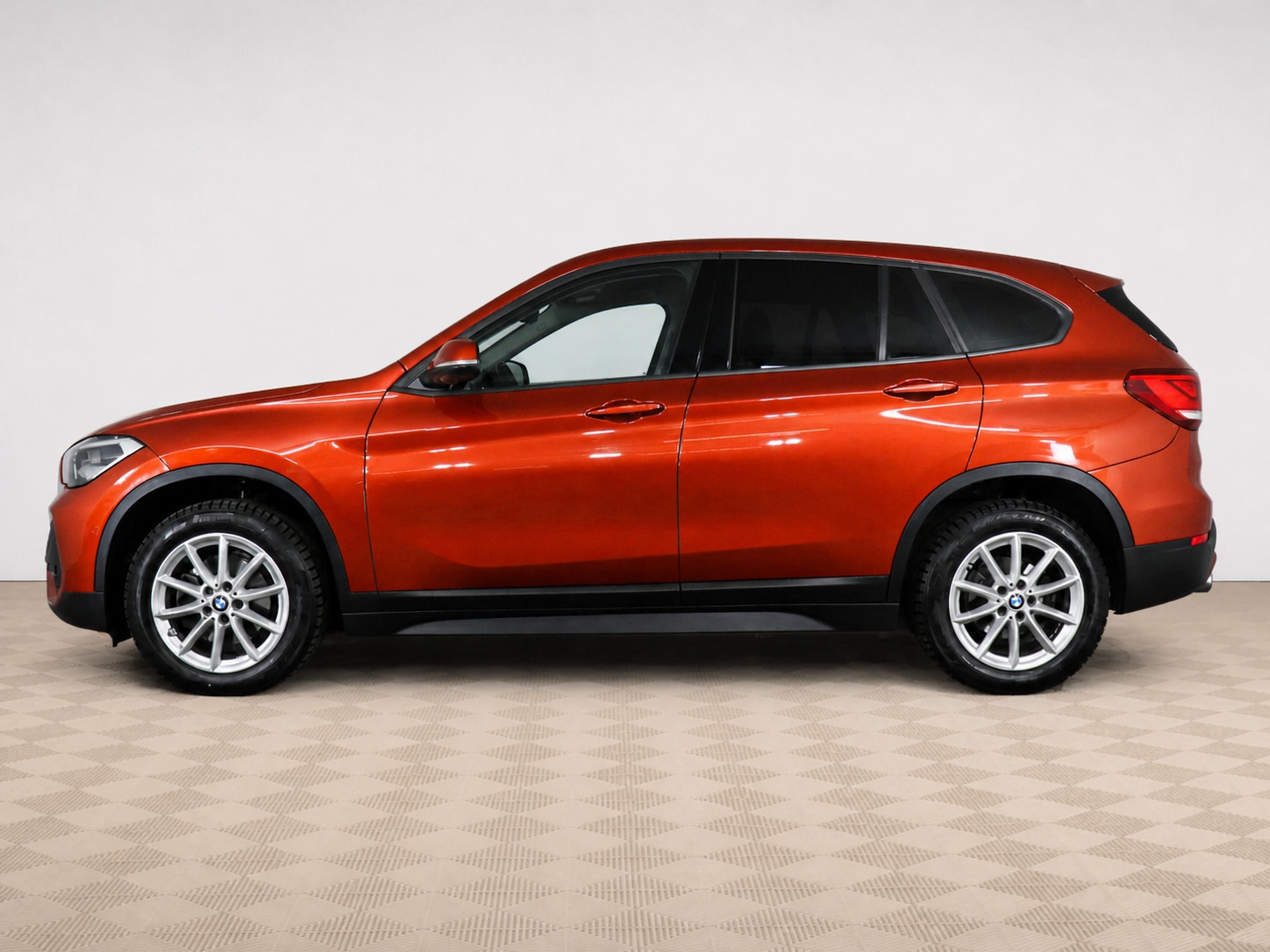 BMW - BMW X1 18i sDrive II (F48) Рестайлинг, 2020