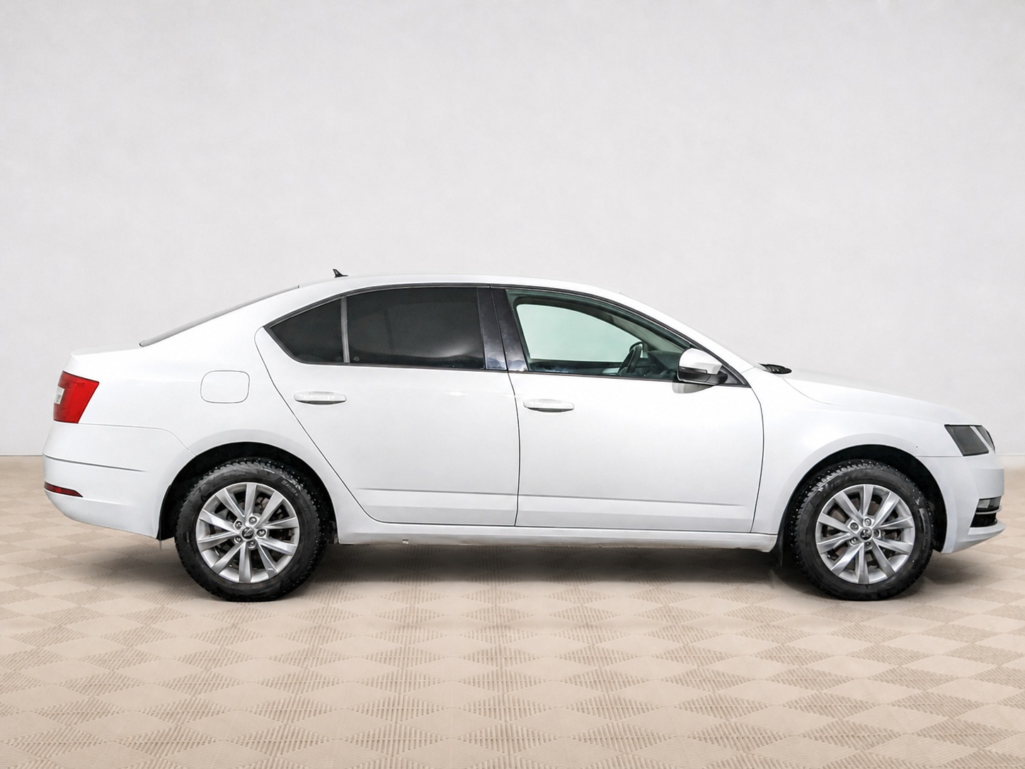 Skoda - Skoda Octavia, 2019