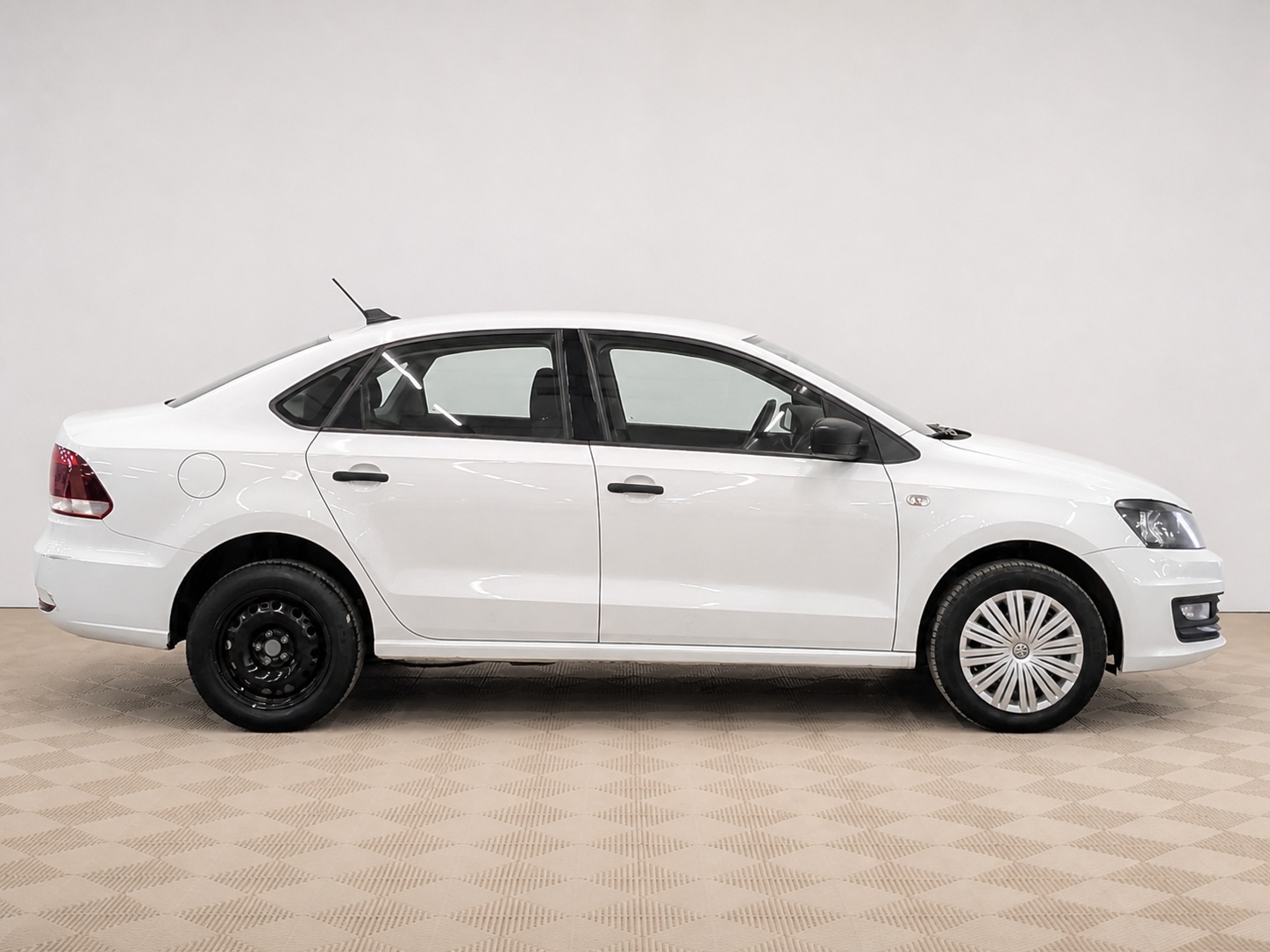 Volkswagen - Volkswagen Polo V Рестайлинг, 2019