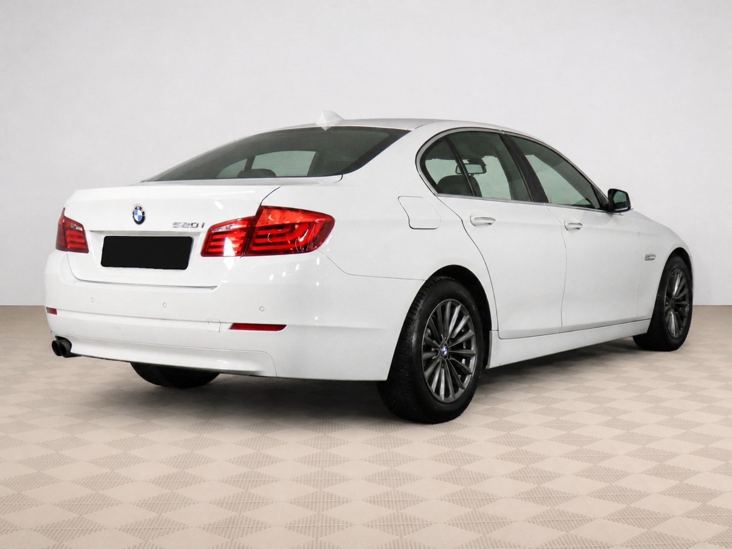BMW - BMW 5 серии 520i VI (F10/F11/F07), 2013