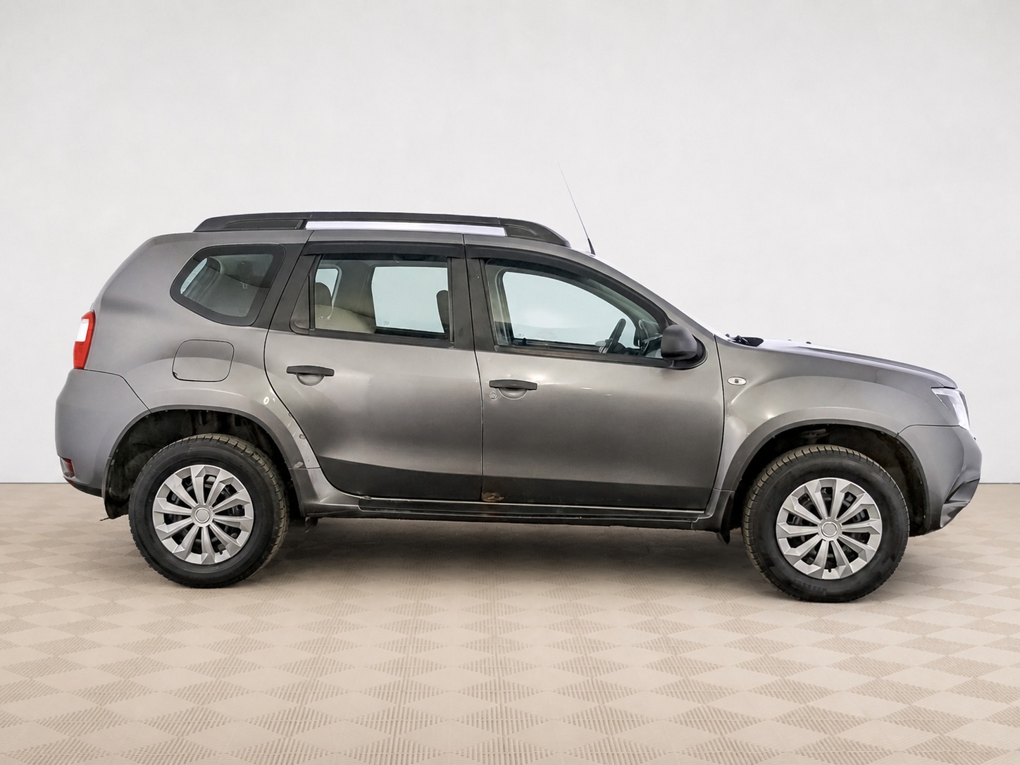 Nissan - Nissan Terrano, 2014