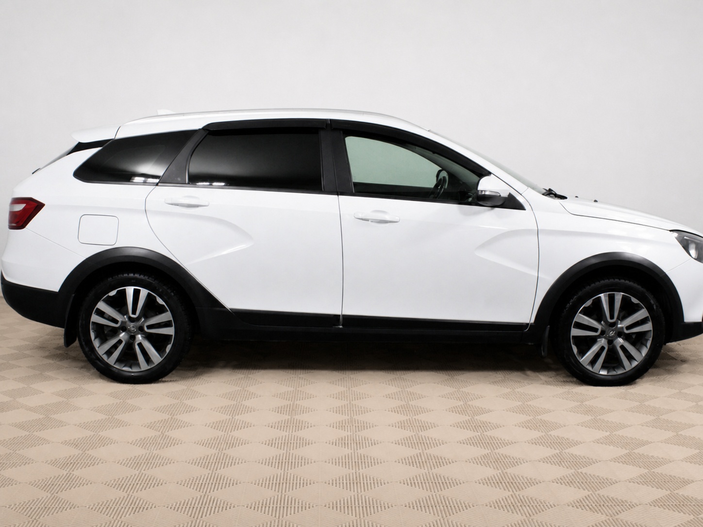 LADA (ВАЗ) - Lada (ВАЗ) Vesta SW Cross I, 2022