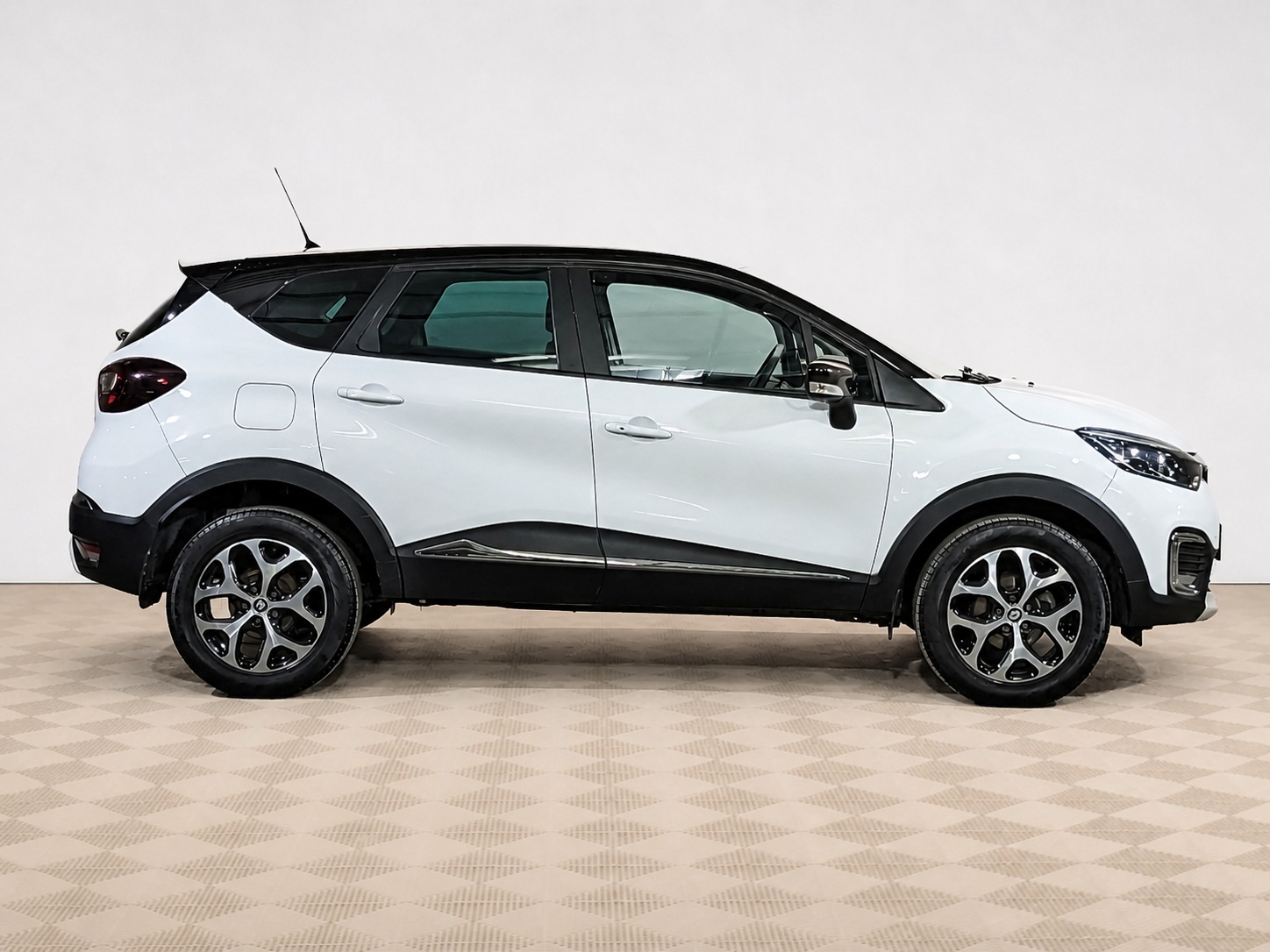 Renault - Renault Kaptur, 2018