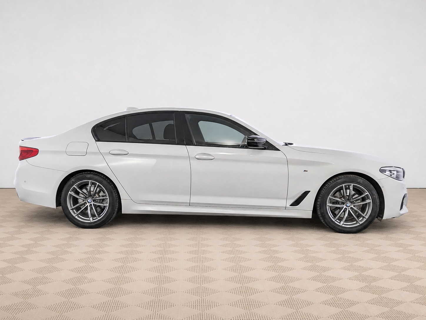 BMW - BMW 5 серии, 2019