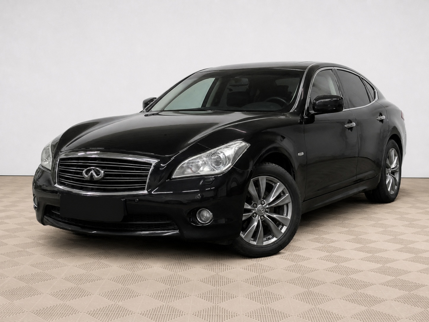 Infiniti - Infiniti M, 2013