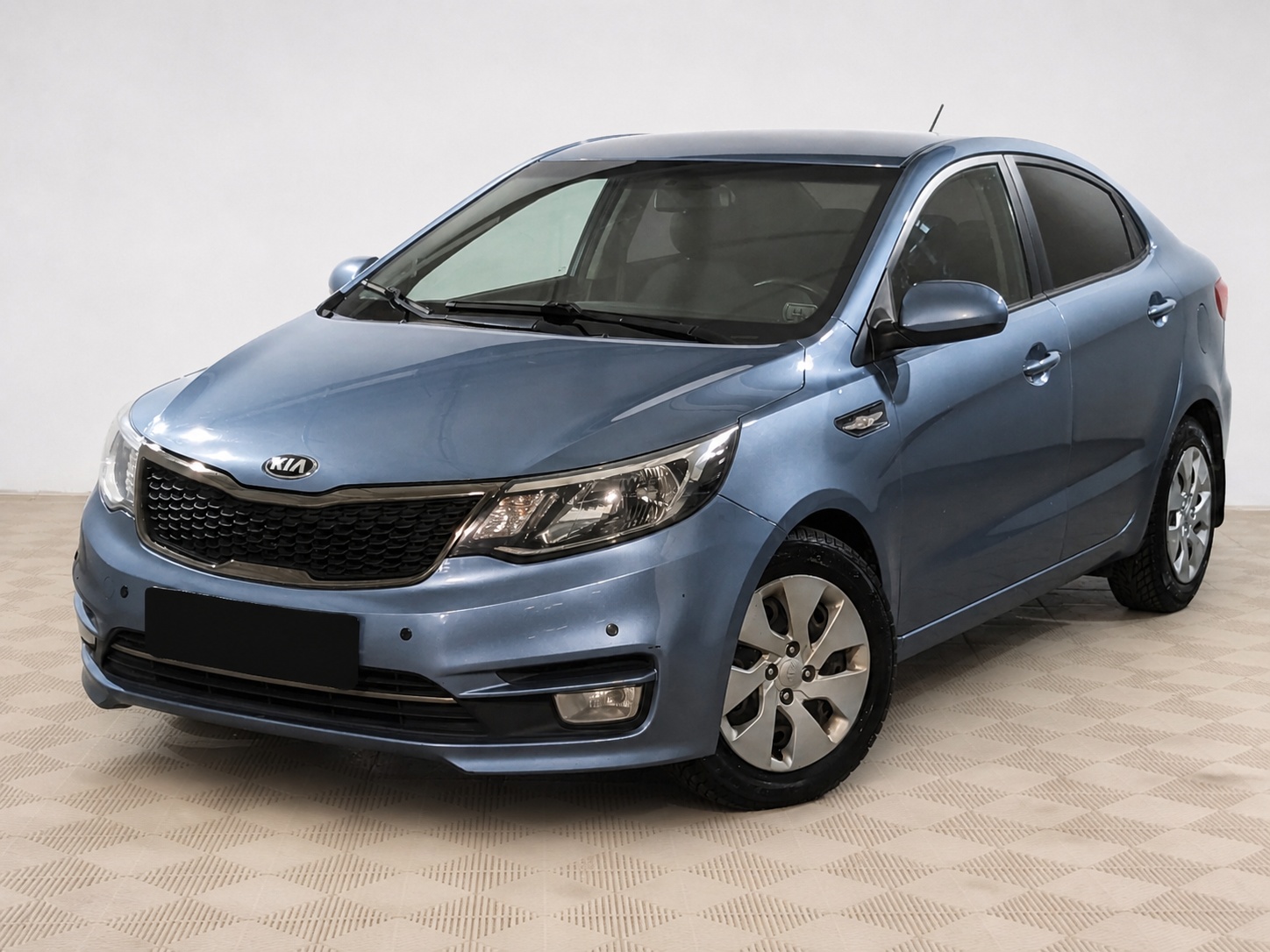 Kia - Kia Rio, 2015