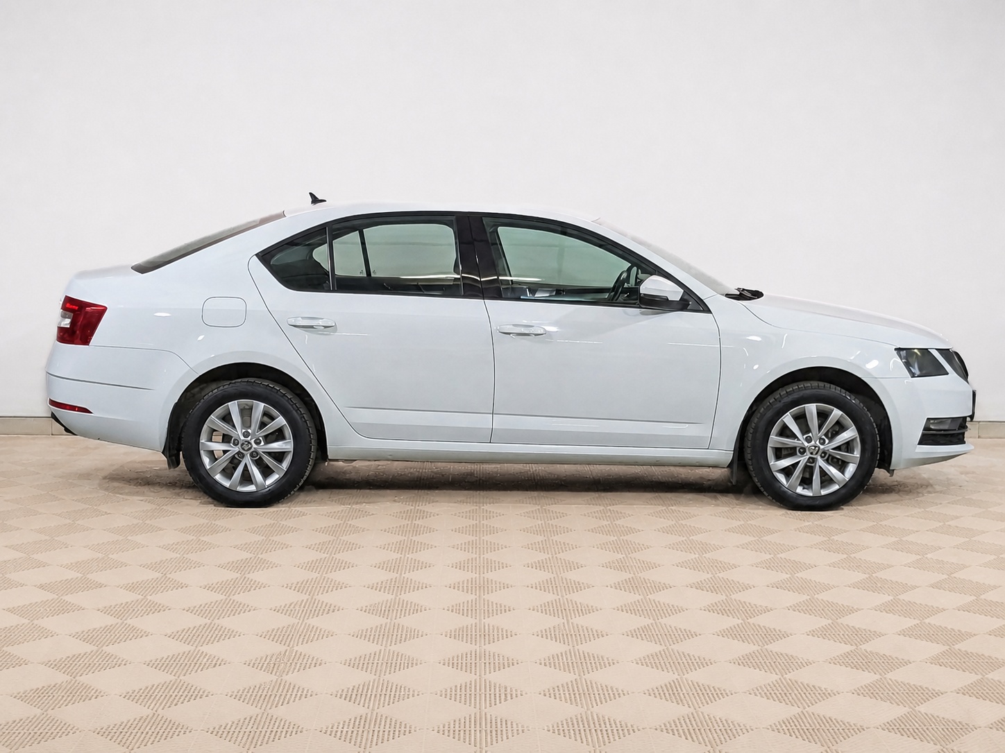 Skoda - Skoda Octavia, 2019