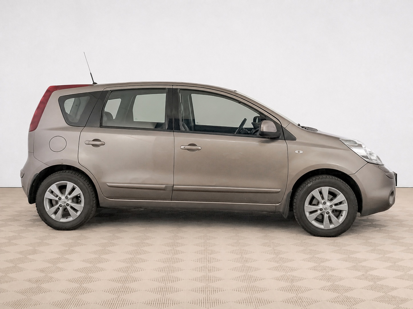 Nissan - Nissan Note I Рестайлинг, 2013