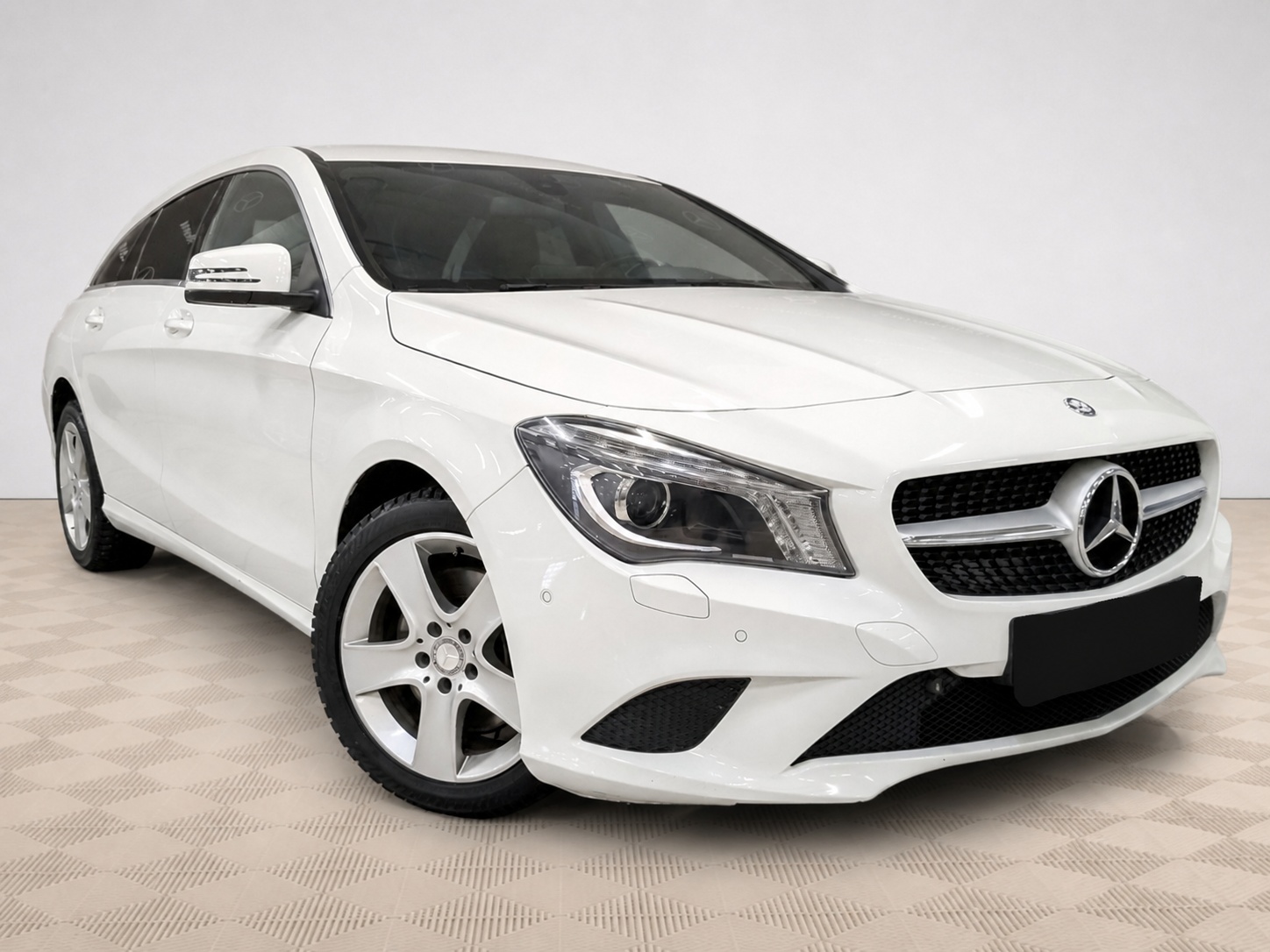 Mercedes-Benz - Mercedes-Benz CLA, 2015