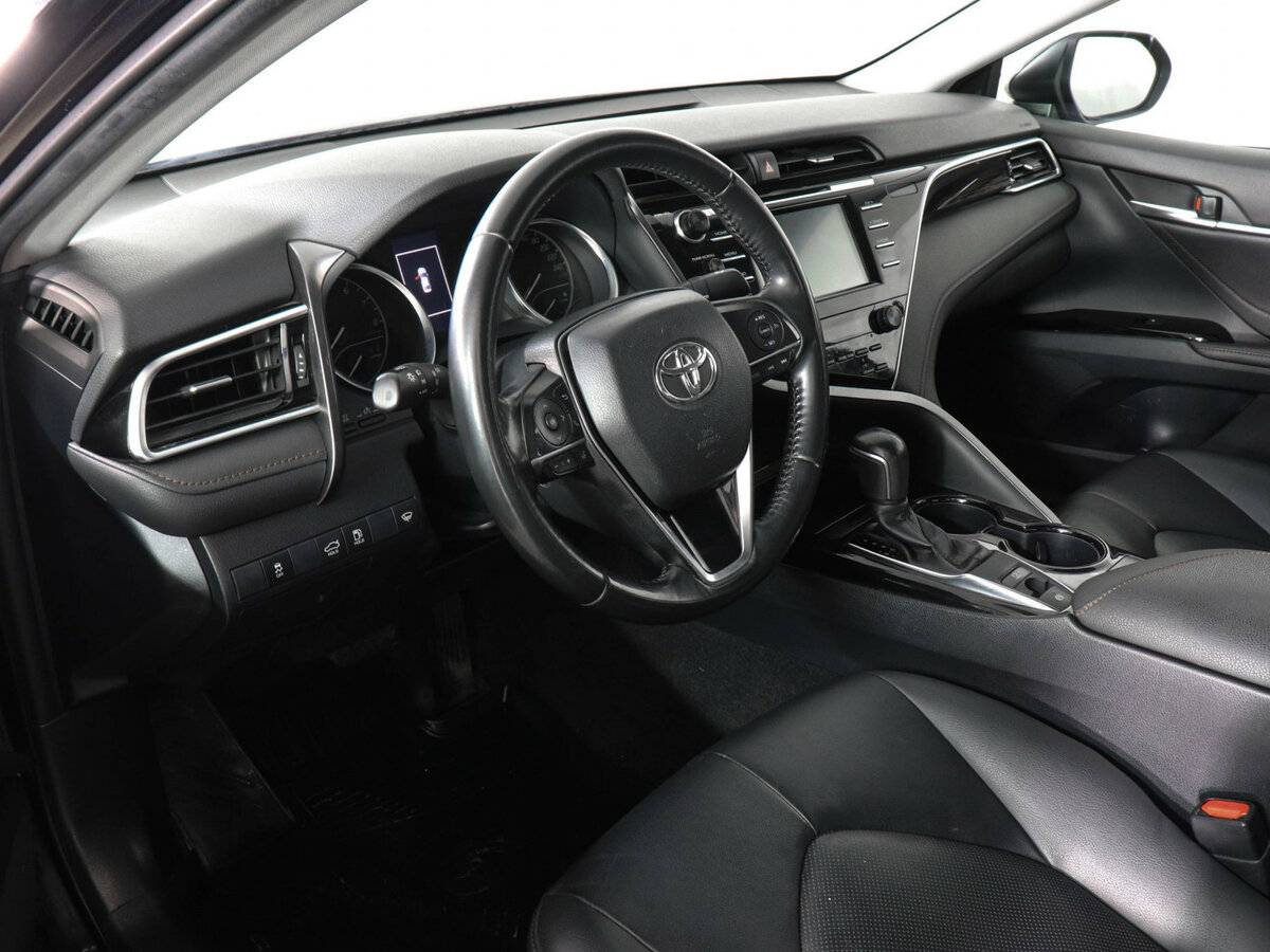 Toyota - Toyota Camry VIII (XV70), 2020