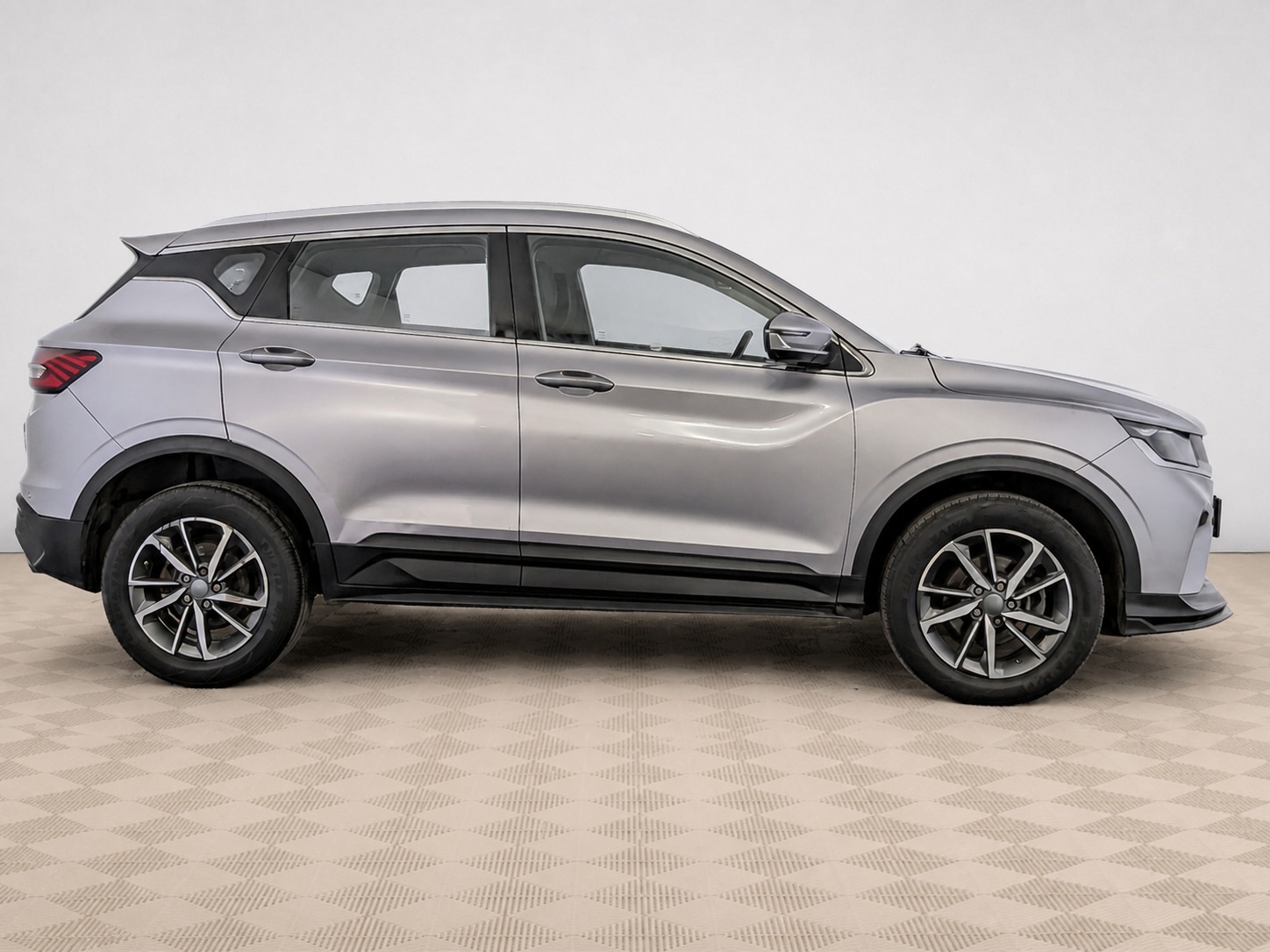 Geely - Geely Coolray I, 2022