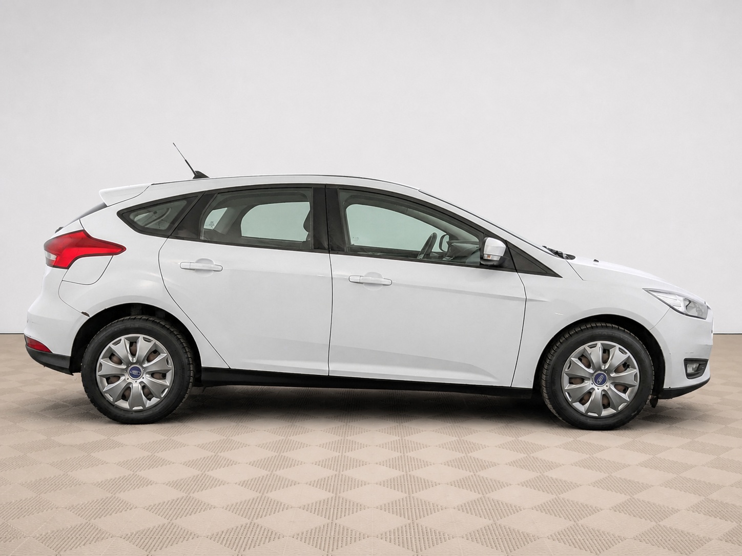 Ford - Ford Focus, 2018