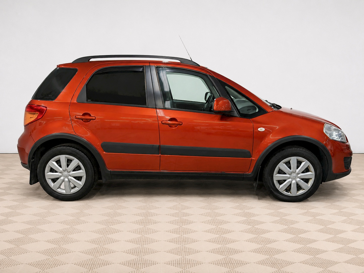 Suzuki - Suzuki SX4, 2013