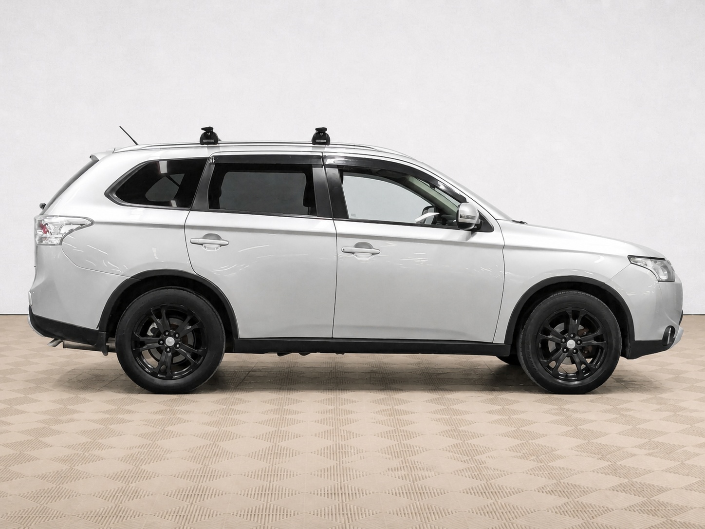 Mitsubishi - Mitsubishi Outlander, 2014