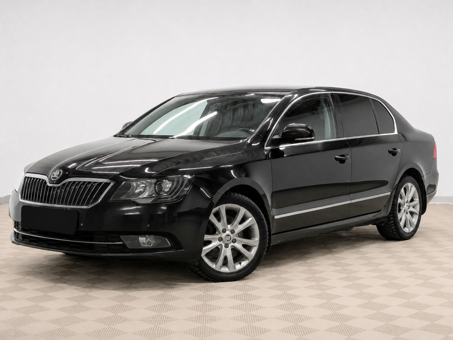 Skoda - Skoda Superb, 2013